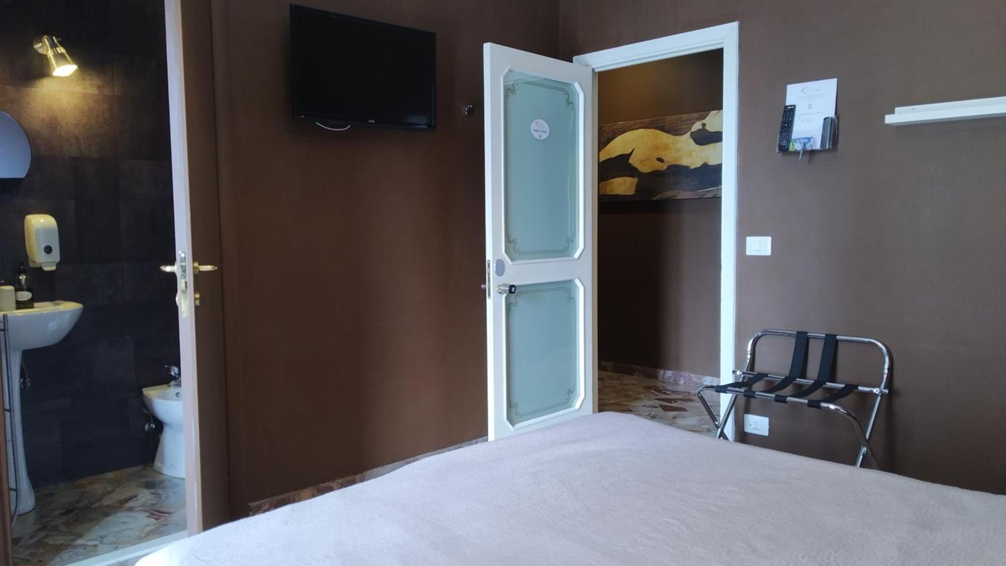 Cconforthotels R&B Semplici Emozioni Bari Kültér fotó